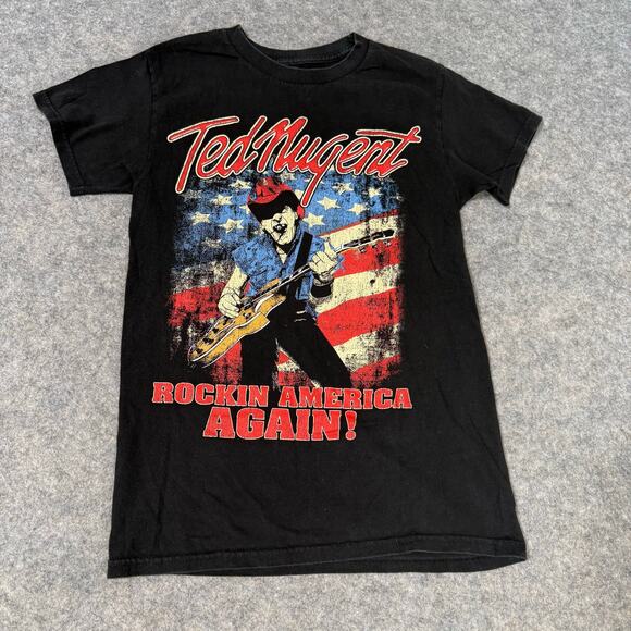 Ted Nugent 2017 "Rocking America Again" Tour Concert Patriotic Graphic Tee  - Picture 1 of 6
